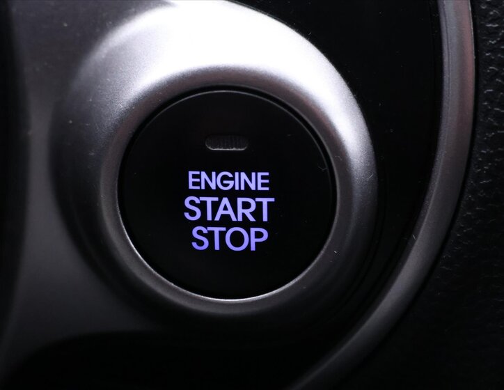 Hyundai ix35 SUV / Terénní 1,6 l 99 kw