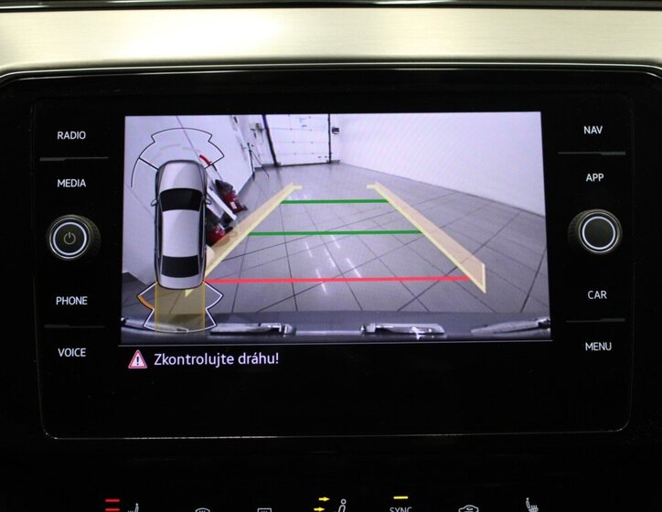 Volkswagen Passat Sedan 2,0 l 110 kw