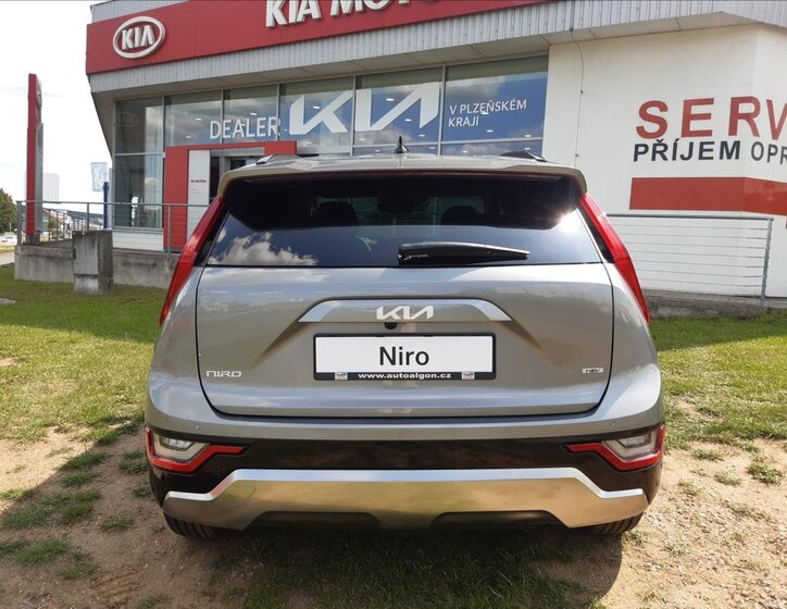KIA Niro CUV / Crossover 1,6 l 95 kw