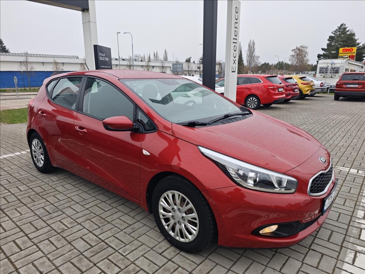 KIA Ceed Hatchback 1,4 l 73 kw