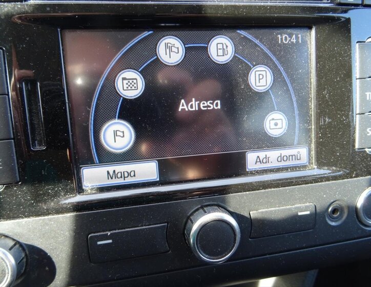 Volkswagen Touran MPV 1,2 l 77 kw