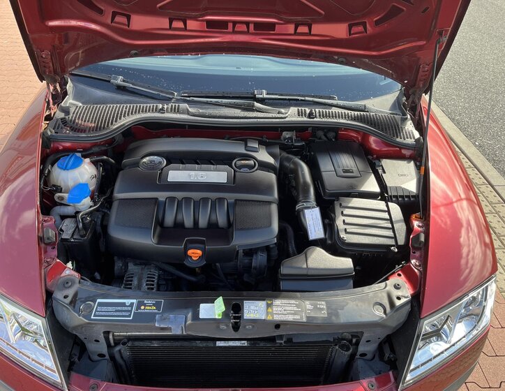 Škoda Octavia Hatchback 1,6 l 75 kw