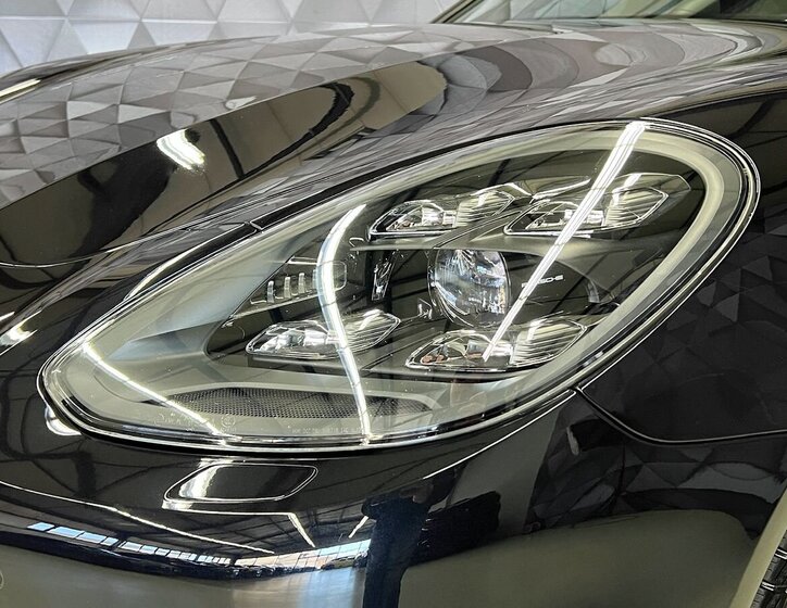 Porsche Panamera Liftback 4,0 l 310 kw