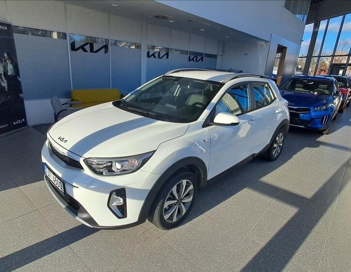 KIA Stonic Kombi 1,2 l 57 kw