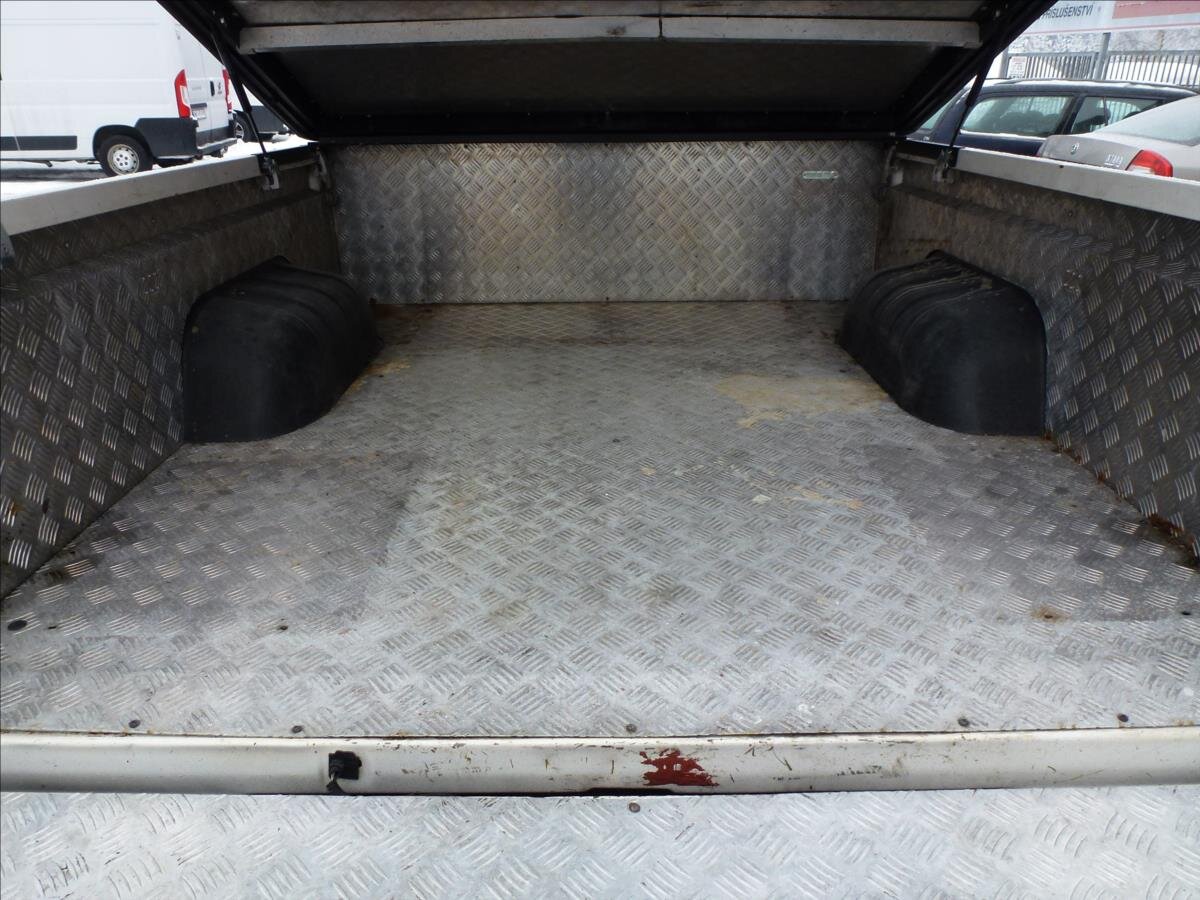 Toyota Hilux Pick-up 2,5 l 88 kw