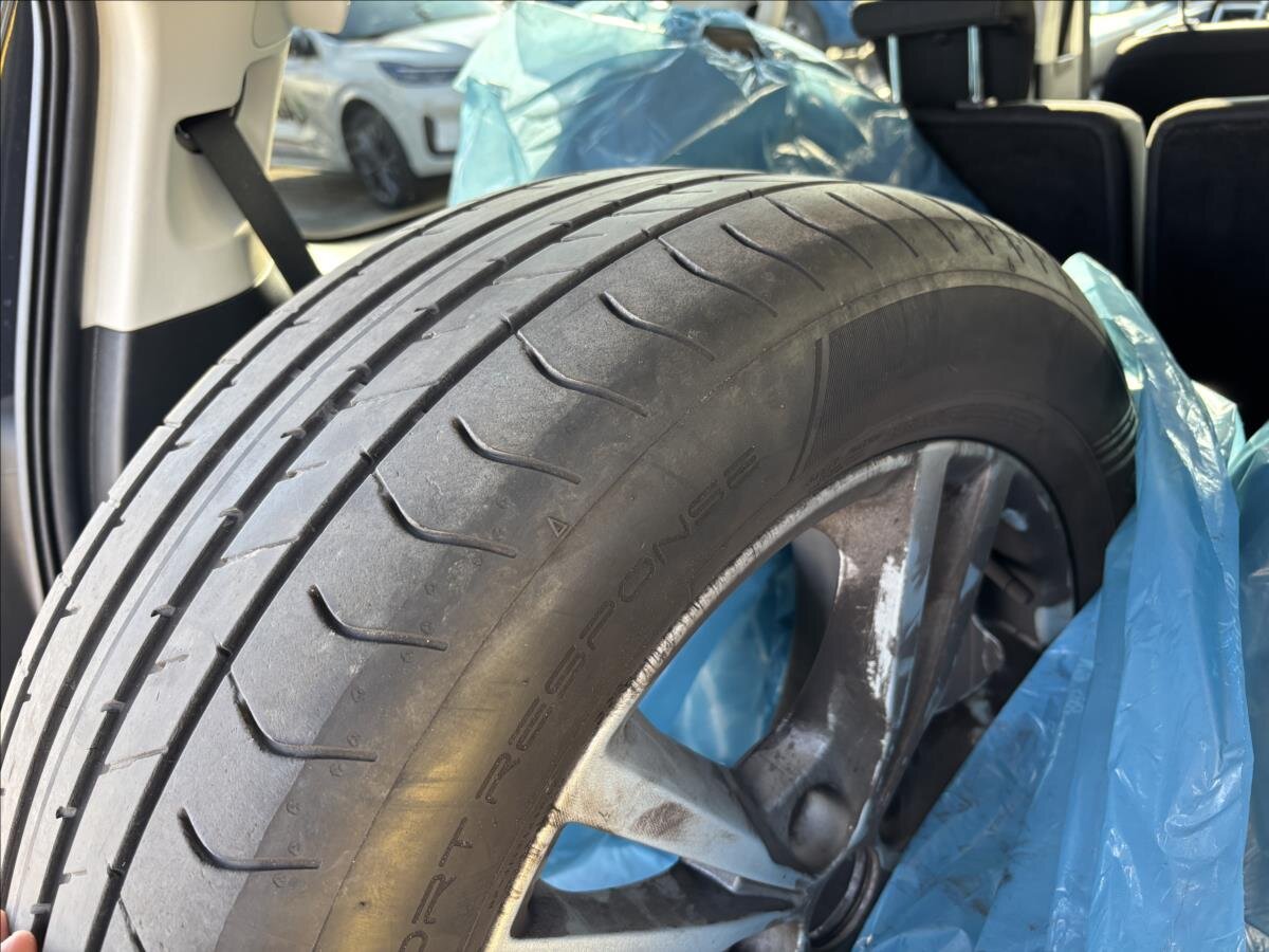 Ford Galaxy Kombi 2,0 l 140 kw