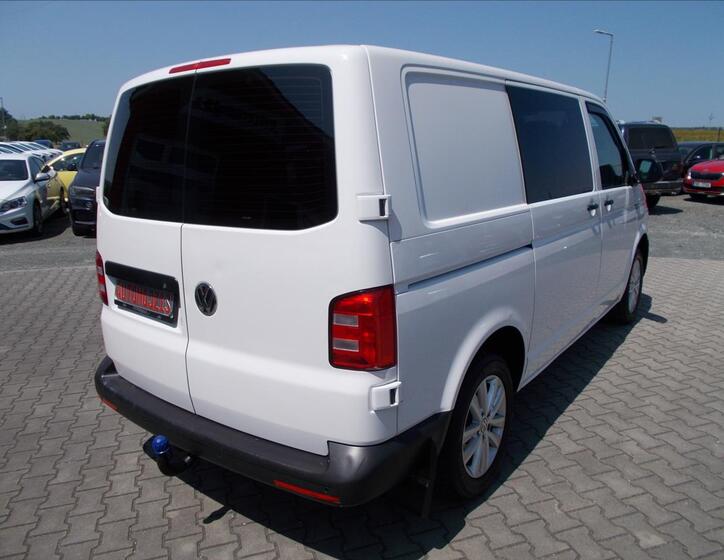 Volkswagen Transporter 11