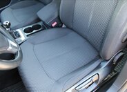 Volkswagen Passat Kombi 1,6 l 77 kw