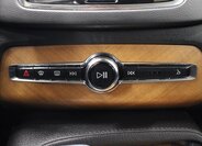 Volvo XC90 SUV / Terénní 2,0 l 173 kw