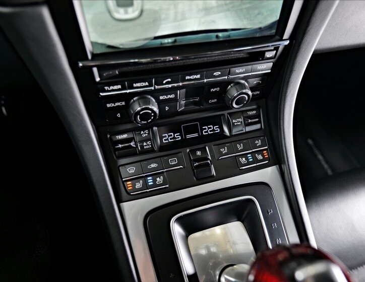 Porsche 911 Kupé 3,8 l 383 kw