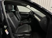 Volkswagen Passat 40