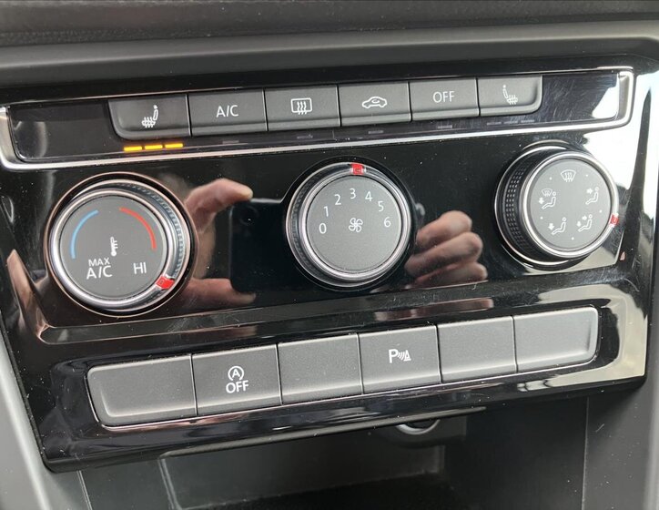 Volkswagen Touran MPV 2,0 l 90 kw