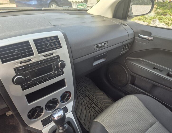 Dodge Caliber Hatchback 2,0 l 88 kw