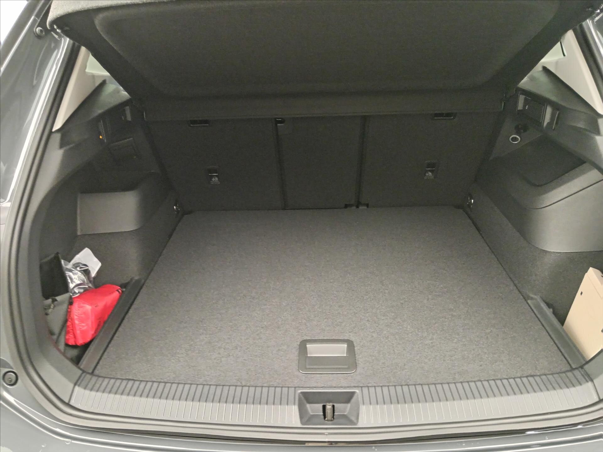 Volkswagen Tiguan SUV / Terénní 2,0 l 110 kw