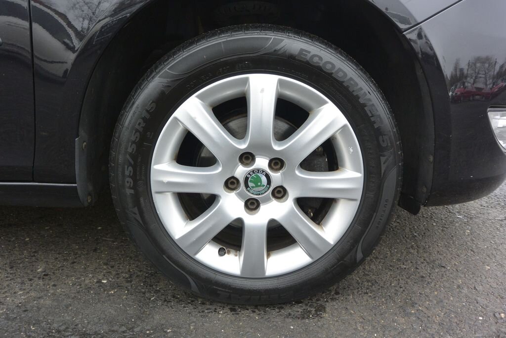 Škoda Roomster Kombi 1,2 l 63 kw