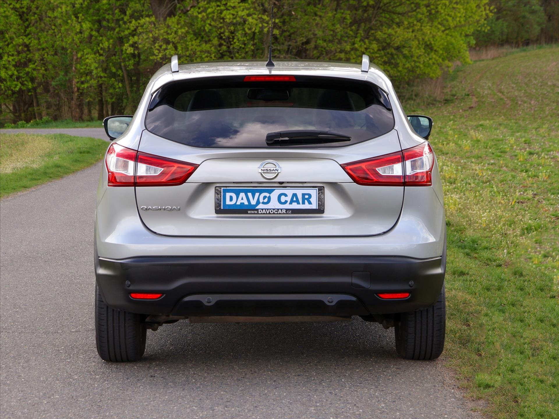 Nissan Qashqai SUV / Terénní 1,2 l 85 kw