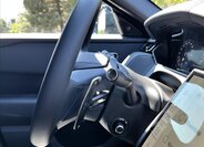 Land Rover Range Rover Velar SUV 2,0 l 150 kw