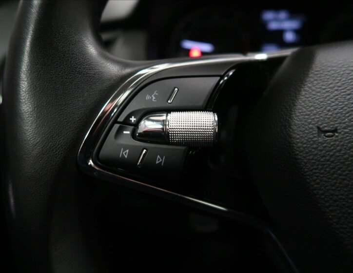 Škoda Fabia Kombi 999,0 70 kw