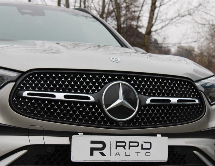 Mercedes-Benz GLC 37