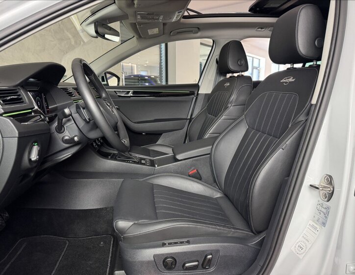 Škoda Superb Kombi 1,4 l 160 kw