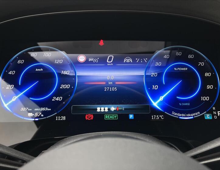 Mercedes-Benz EQE 16