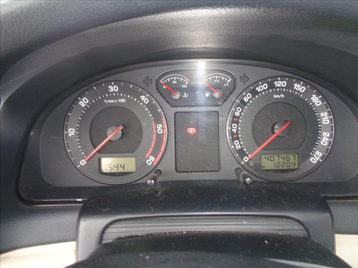 Škoda Superb Sedan 1,9 l 96 kw