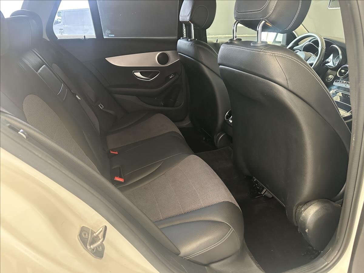 Mercedes-Benz Třídy C Kombi 2,1 l 125 kw