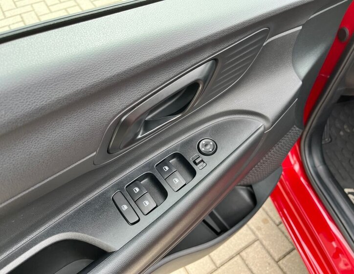 Hyundai i20 Hatchback 1,2 l 57 kw