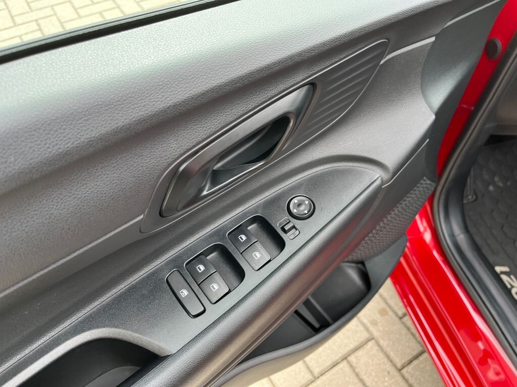 Hyundai i20 Hatchback 1,2 l 57 kw