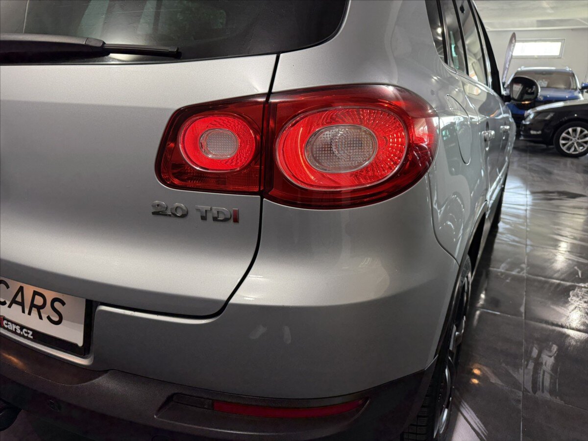 Volkswagen Tiguan SUV / Terénní 2,0 l 125 kw