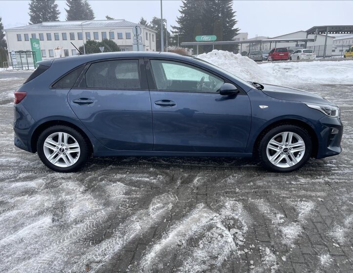 KIA Ceed Hatchback 998,0 73 kw