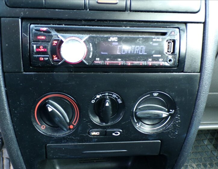 Seat Leon Hatchback 1,4 l 55 kw