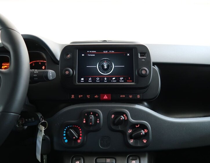 Fiat Panda Hatchback 999,0 52 kw