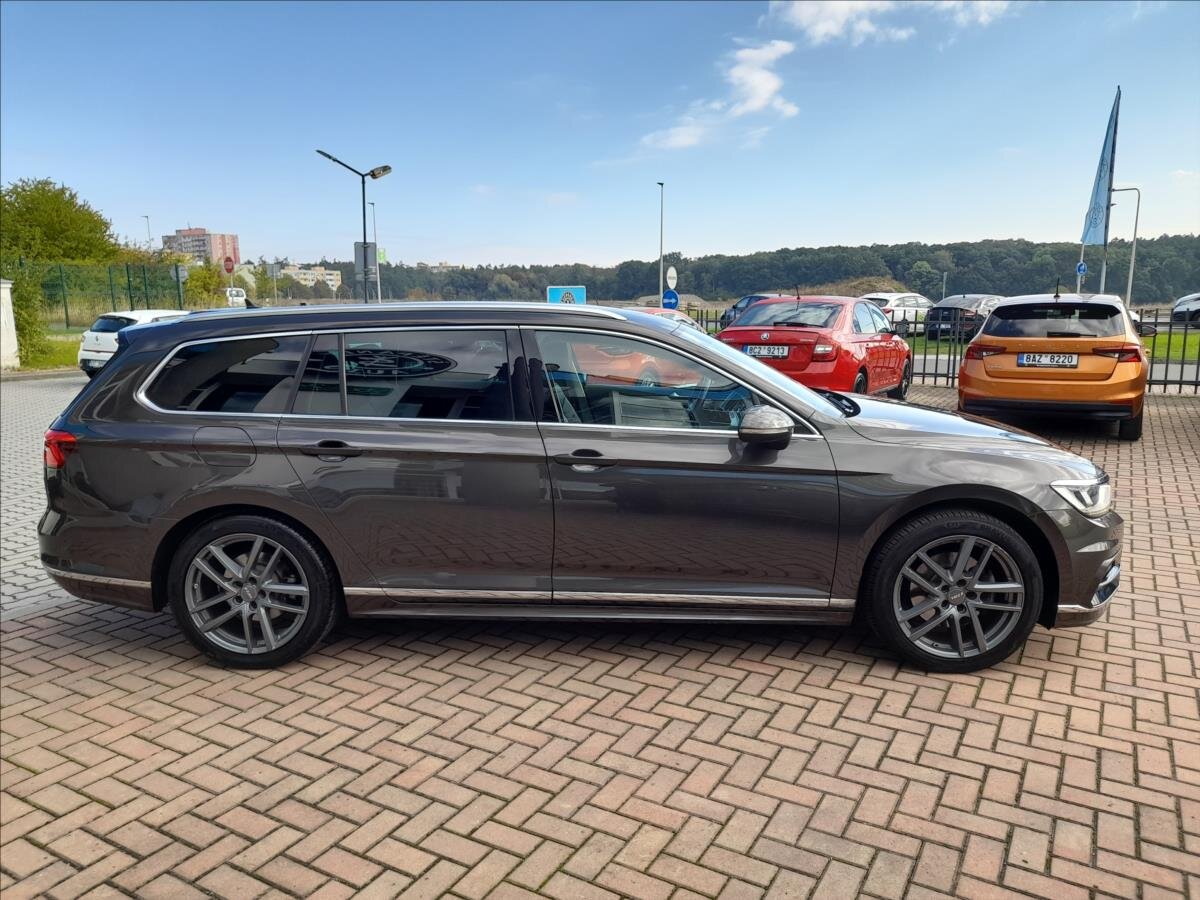 Volkswagen Passat Kombi 2,0 l 140 kw