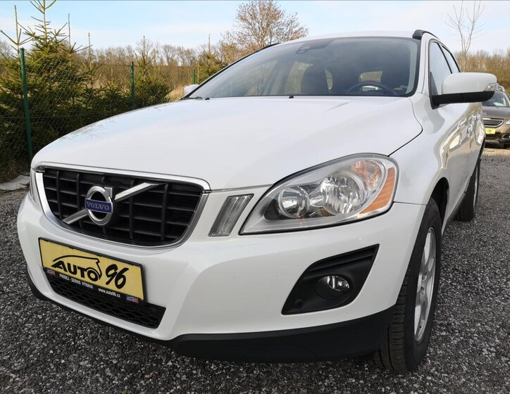 Volvo XC60 Kombi 2,4 l 136 kw