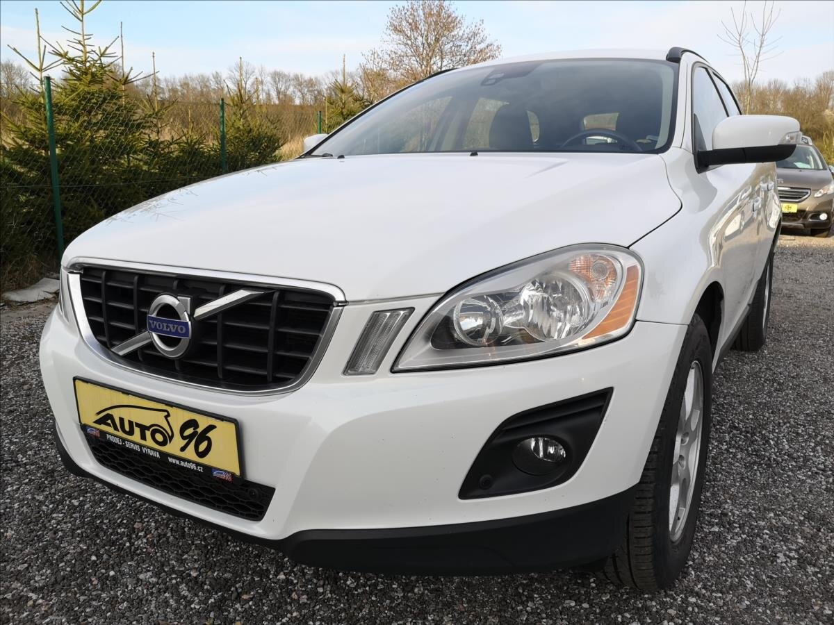 Volvo XC60 Kombi 2,4 l 136 kw