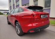 Jaguar F-Pace 3
