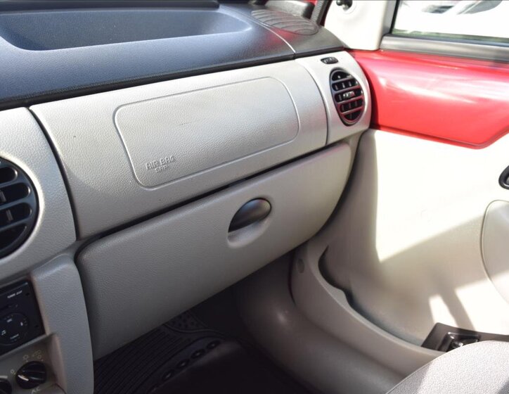 Renault Kangoo Kombi 1,1 l 55 kw