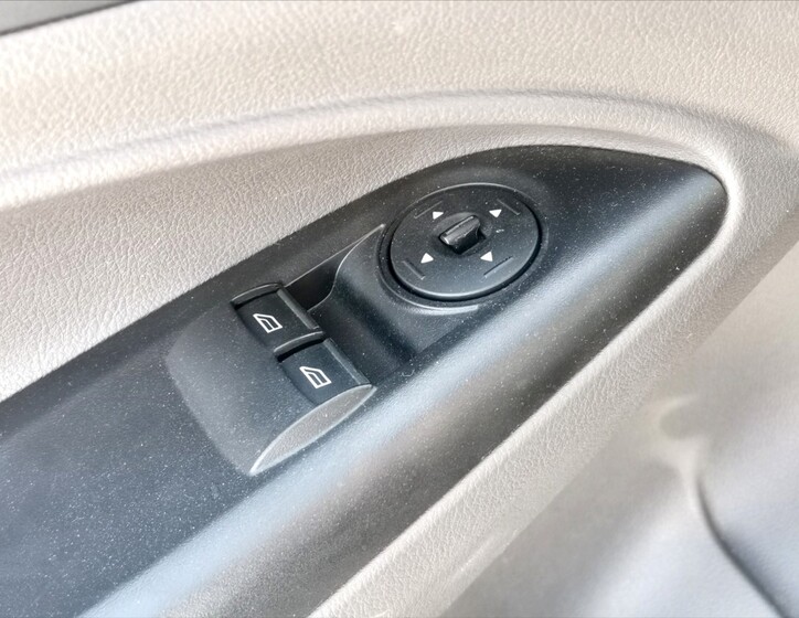 Ford Transit Connect 14