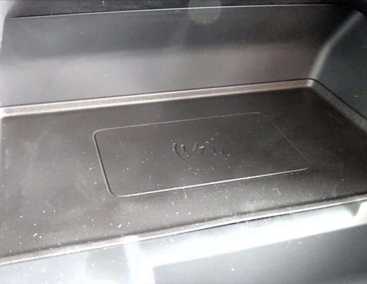 Land Rover Range Rover Velar SUV / Terénní 2,0 l 150 kw