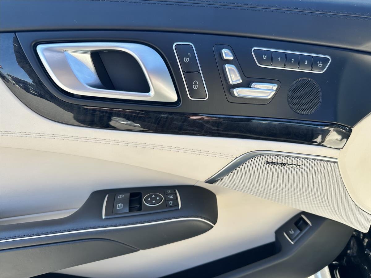 Mercedes-Benz SL Kabriolet 4,7 l 335 kw