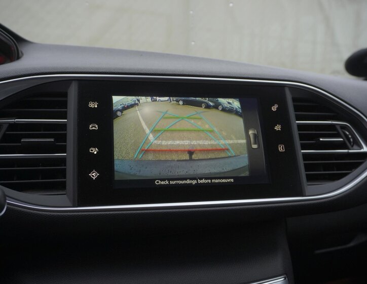 Peugeot 308 Kombi 2,0 l 133 kw