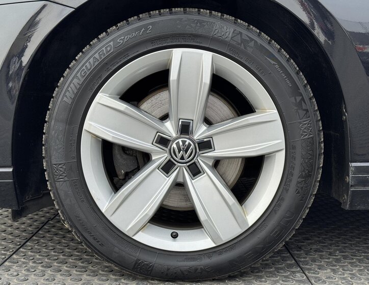 Volkswagen Passat Kombi 2,0 l 140 kw