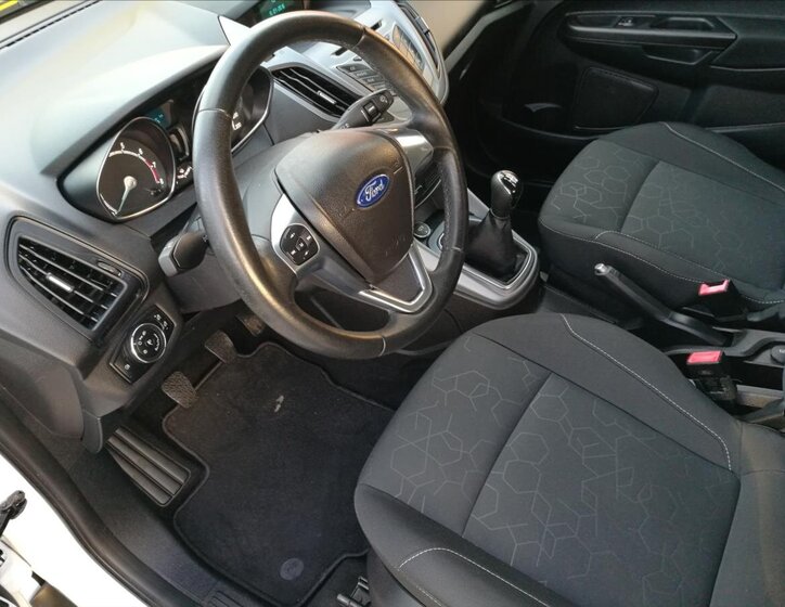 Ford B-MAX 10