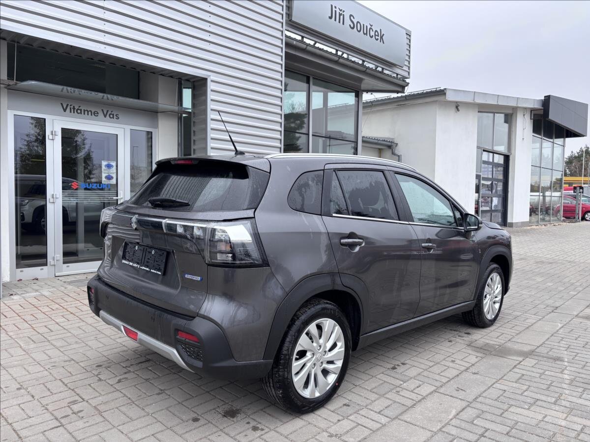 Suzuki S-Cross SUV / Terénní 1,4 l 81 kw