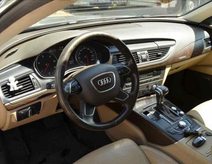 Audi A7 13