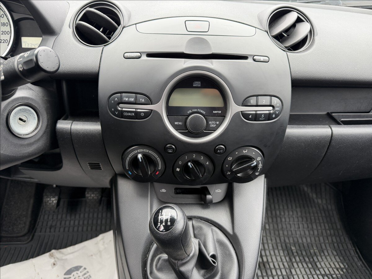 Mazda 2 Hatchback 1,3 l 55 kw