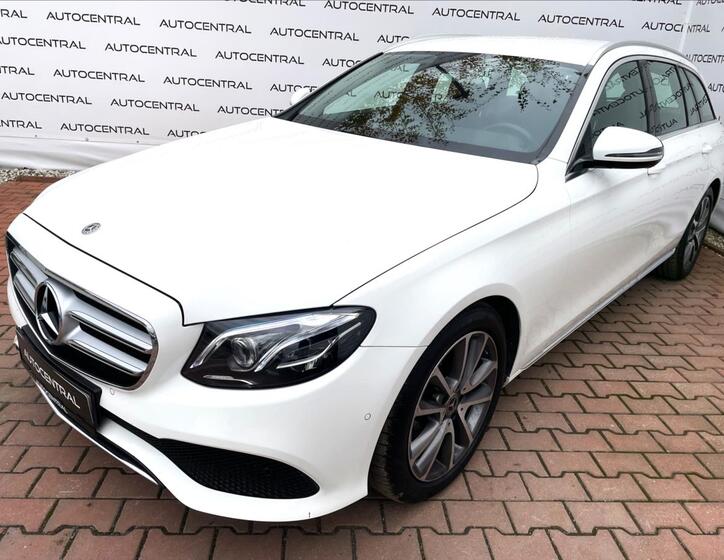 Mercedes-Benz Třídy E 7