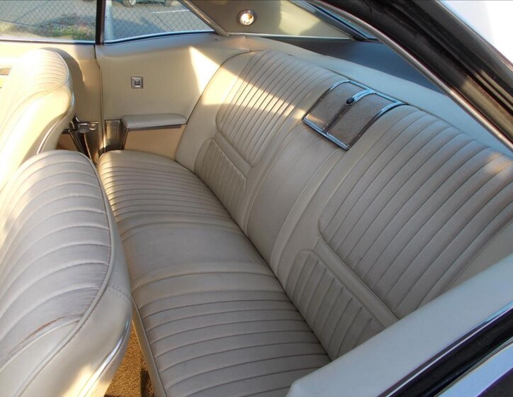 Buick Riviera Kupé 7,0 l 270 kw