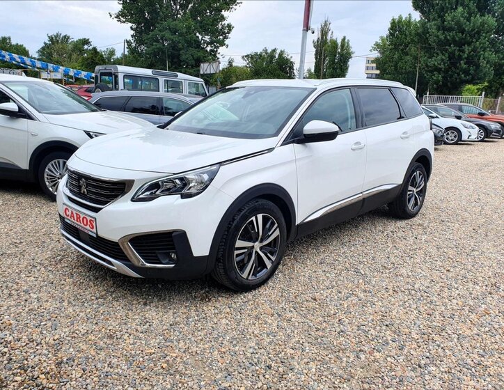 Peugeot 5008 SUV 2,0 l 110 kw